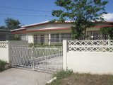 Daytona Drive, Kingston / St. Andrew, Jamaica - House for Sale
